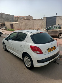 voitures-peugeot-207-2012-kolea-tipaza-algerie