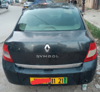 voitures-renault-symbol-2011-collo-skikda-algerie