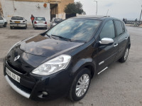 voitures-renault-clio-3-2010-authentique-bab-el-oued-alger-algerie