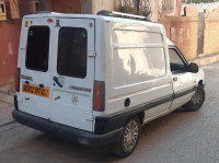 voitures-renault-express-1997-algerie