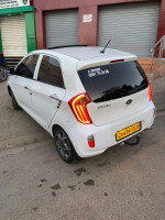 voitures-kia-picanto-2015-brazilia-hussein-dey-alger-algerie