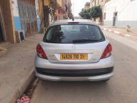 voitures-peugeot-207-2010-active-oran-algerie