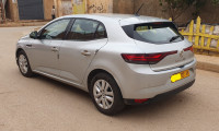 voitures-renault-megane-4-2022-zemmoura-relizane-algerie