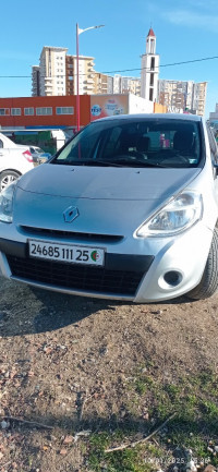 voitures-renault-clio-3-2011-constantine-algerie