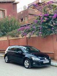 voitures-volkswagen-golf-7-2014-trendline-tipaza-algerie