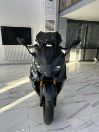 motos-et-scooters-yamaha-timax-562-2023-ain-mlila-oum-el-bouaghi-algerie