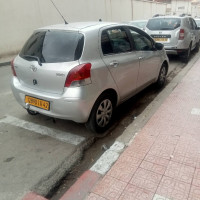 voitures-toyota-yaris-2011-medea-algerie