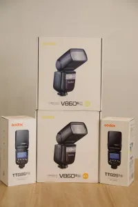 GODOX FLASH TT520II- V1 - V860III