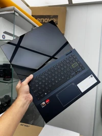 Asus VivoBook 14 '' 