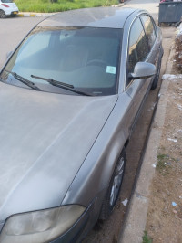 voitures-volkswagen-passat-2004-birkhadem-alger-algerie