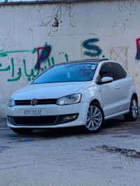 voitures-volkswagen-polo-2013-life-khemis-el-khechna-boumerdes-algerie