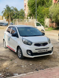 voitures-kia-picanto-2014-khemis-el-khechna-boumerdes-algerie