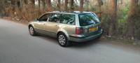 voitures-volkswagen-passat-2003-b55-blida-algerie