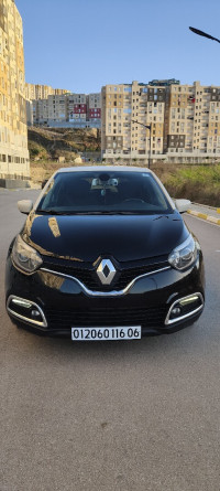 voitures-renault-captur-2016-luxe-bejaia-algerie