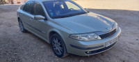 voitures-renault-laguna-2-2001-msila-algerie