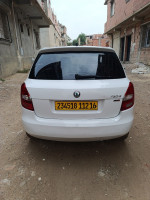 voitures-skoda-fabia-2012-ambition-draria-alger-algerie