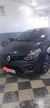 voitures-renault-clio-4-2018-limited-2-annaba-algerie