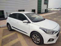 voitures-hyundai-i20-2019-alger-centre-algerie