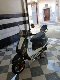 motos-et-scooters-as-motors-roma-2-2022-attatba-tipaza-algerie