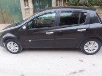 voitures-renault-clio-3-2009-setif-algerie