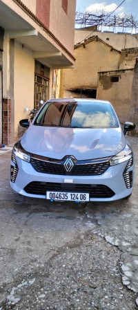 voitures-renault-clio-5-2024-evolution-feraoun-bejaia-algerie