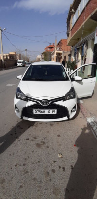 voitures-toyota-yaris-2017-red-edition-bordj-bou-arreridj-algerie