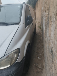 utilitaire-mercedes-vito-2004-639-mansourah-tlemcen-algerie