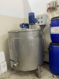 CUVE MÉLANGEUR 400 LITRES EN INOX DOUBLE AGITATION
