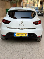 voitures-renault-clio-4-2014-limited-les-eucalyptus-alger-algerie