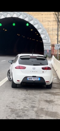 سيارات-seat-leon-2013-بابا-حسن-الجزائر