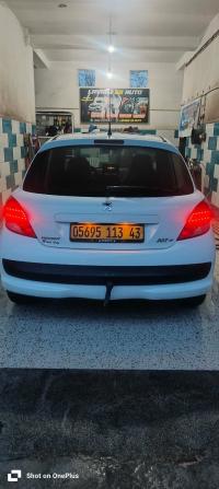 سيارات-peugeot-207-plus-2013-ميلة-الجزائر