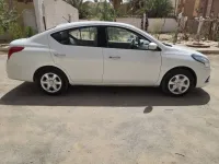 Nissan Sunny 2024 