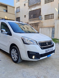 voitures-peugeot-partner-2016-tepee-active-ain-beida-oum-el-bouaghi-algerie