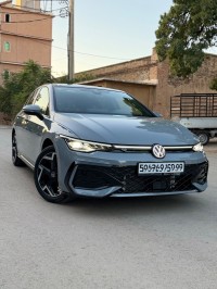 سيارات-volkswagen-golf-8-2025-r-line-البليدة-الجزائر