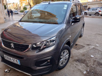 voitures-peugeot-rifter-2021-les-eucalyptus-alger-algerie