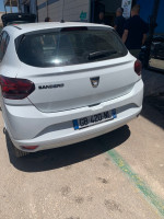 voitures-dacia-sandero-2021-ambiance-oran-algerie