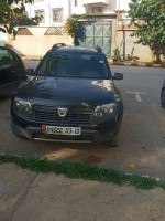 voitures-dacia-duster-2013-ambiance-bouira-algerie