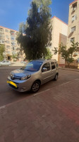 voitures-renault-kangoo-2021-blida-algerie