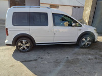 voitures-volkswagen-caddy-2017-el-eulma-setif-algerie