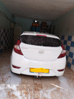 voitures-hyundai-accent-rb-5-portes-2017-el-bayadh-algerie