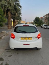 سيارات-peugeot-208-2012-active-تيارت-الجزائر