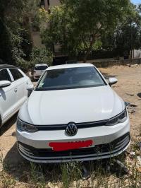 voitures-volkswagen-golf-8-2021-first-edition-blida-algerie