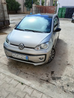 voitures-volkswagen-up-2023-bleu-motion-bab-ezzouar-alger-algerie