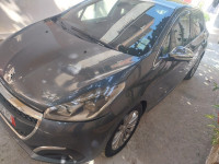 voitures-peugeot-208-2015-allure-facelift-blida-algerie