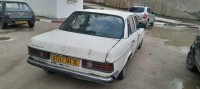 سيارات-mercedes-123-1984-أعفير-بومرداس-الجزائر