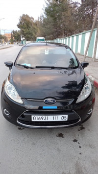 voitures-ford-fiesta-2011-titanium-sport-pack-batna-algerie