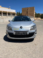 moyenne-berline-renault-megane-3-2010-privilege-arris-batna-algerie