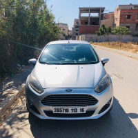 voitures-ford-fiesta-2013-bab-ezzouar-alger-algerie