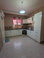 appartement-location-f4-alger-staoueli-algerie