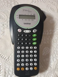 Étiqueteuse brother p-touch 1000